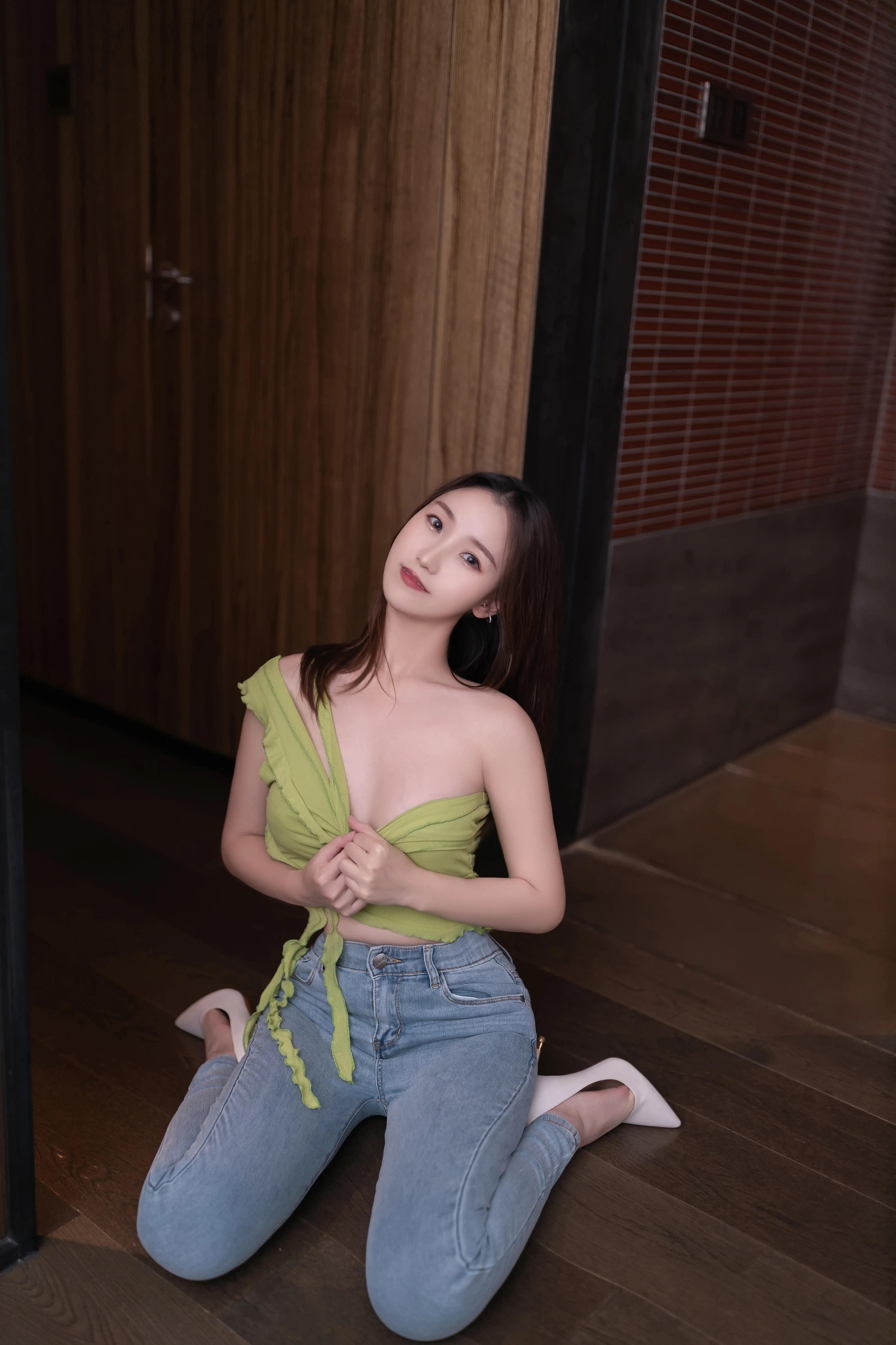 杏子_NO.014_内购无水印_NO.7381_牛仔裤_ - M940.COM 内部私购-第2张